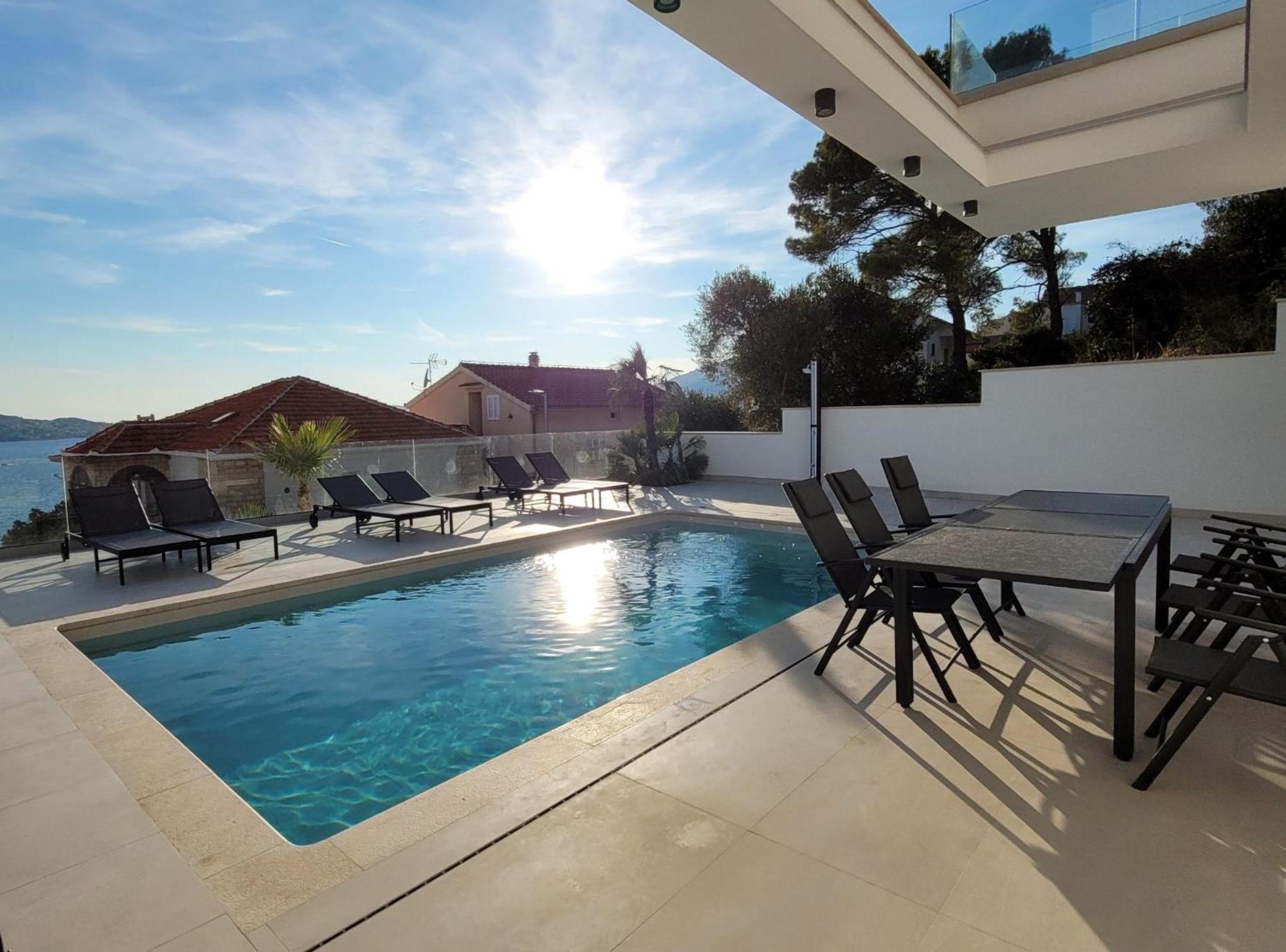 Villa Oasis Trogir Exterior photo